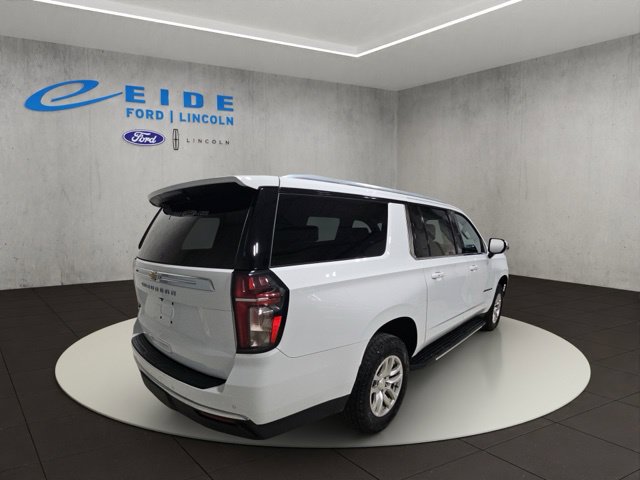 Used 2022 Chevrolet Suburban LS AWD/4WD image 10
