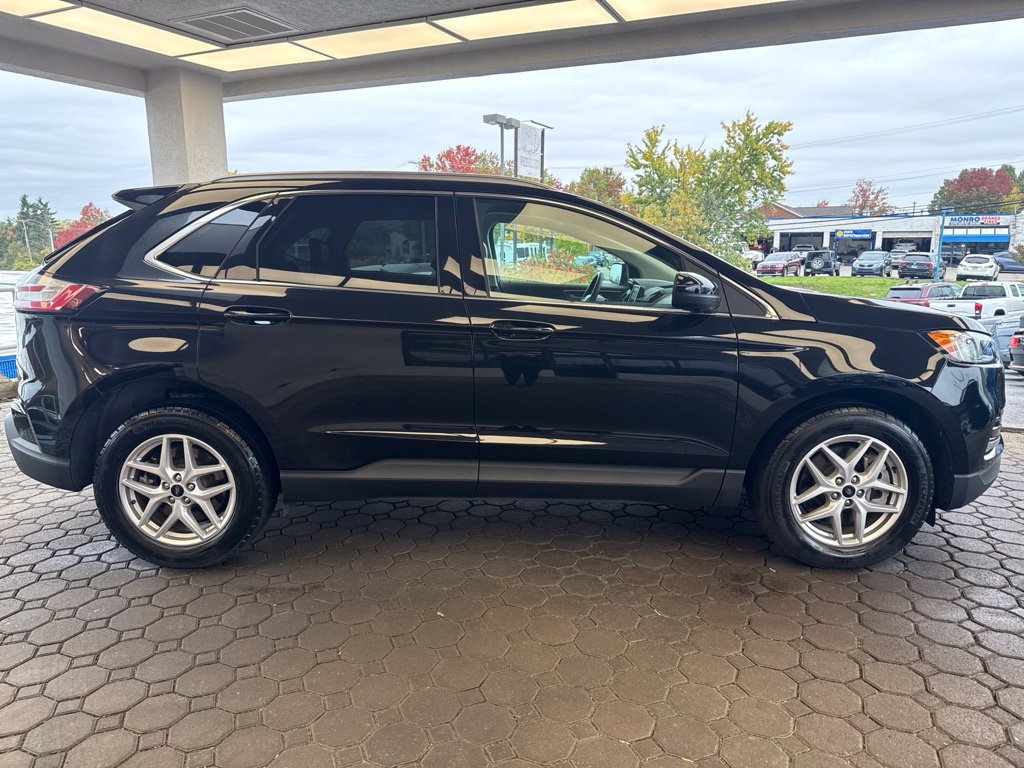 Certified 2024 Ford Edge SEL w/ Convenience Package AWD/4WD image 5