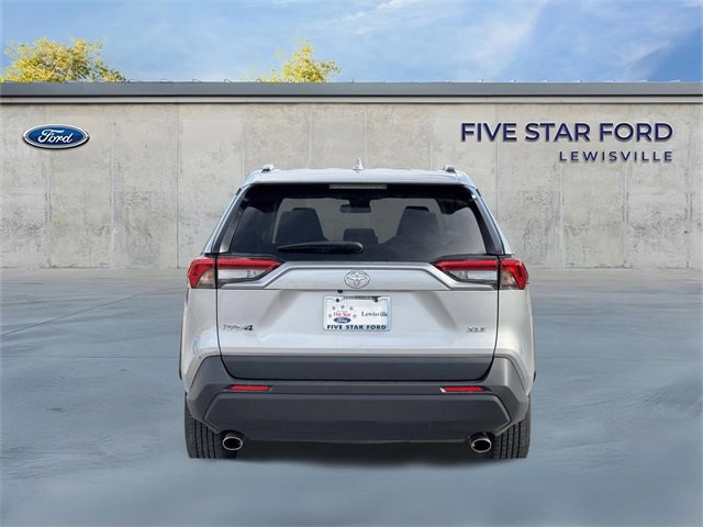 Used 2024 Toyota RAV4 XLE image 6