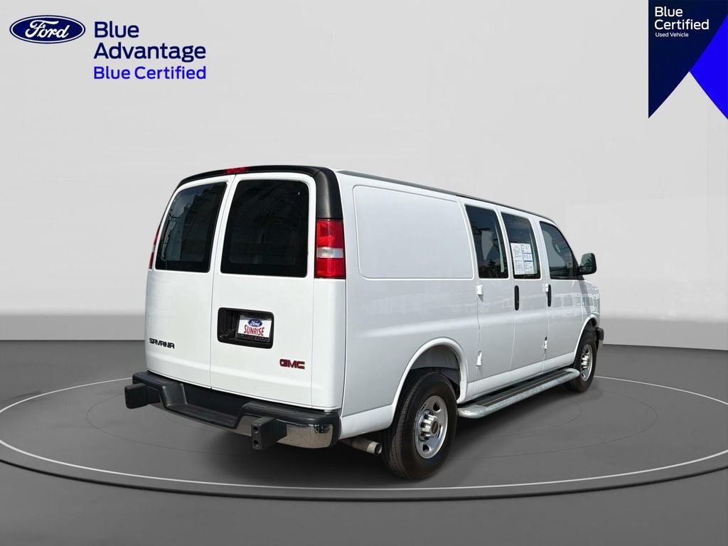 Used 2025 GMC Savana 2500 w/ Driver Convenience Package RWD image 5