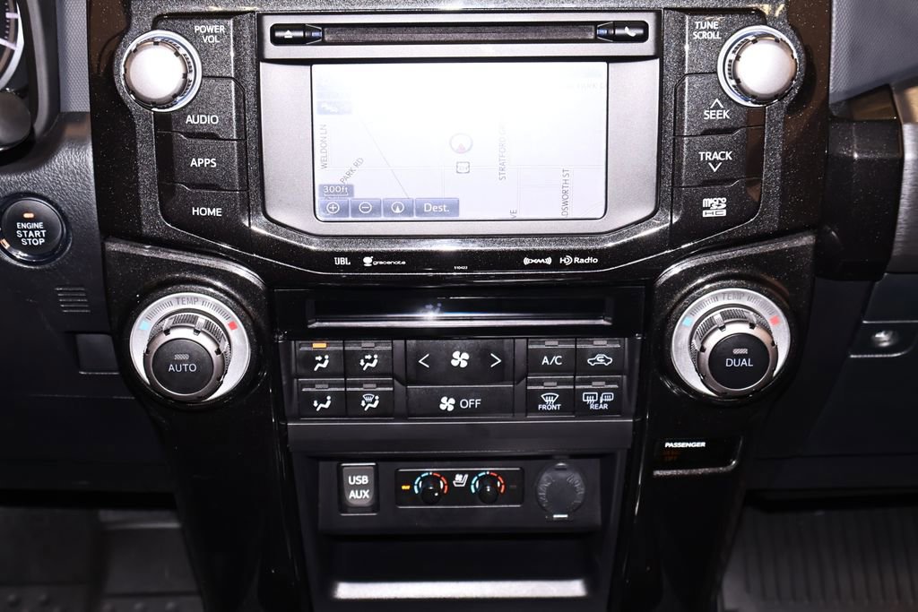 Used 2019 Toyota 4Runner Limited AWD/4WD image 33