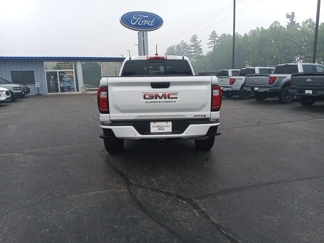 Used 2023 GMC Canyon AT4 image 5