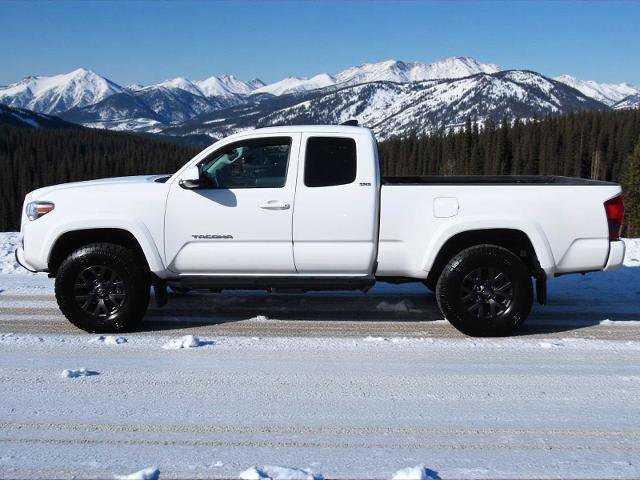 Used 2022 Toyota Tacoma SR5 image 6
