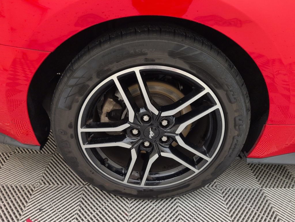 Certified 2020 Ford Mustang Premium RWD image 17