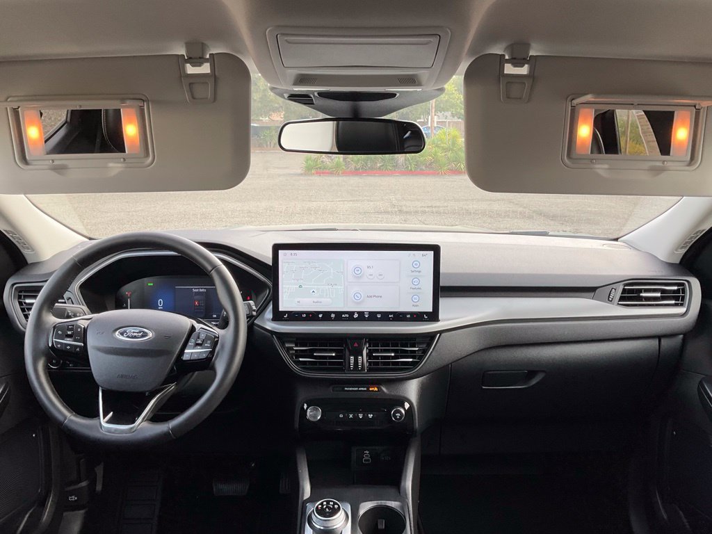 Certified 2024 Ford Escape SE FWD image 26