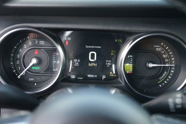 Used 2021 Jeep Wrangler Unlimited Sahara w/ Cold Weather Group AWD/4WD image 24