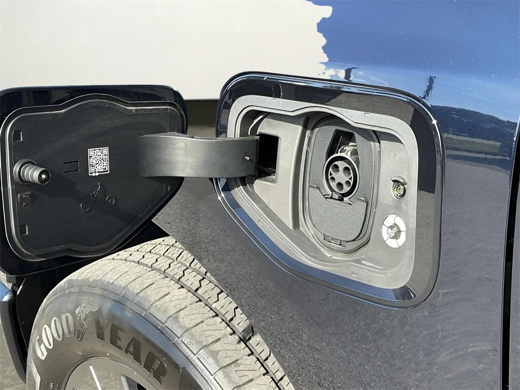 Certified 2023 Ford F150 Lightning XLT w/ Equipment Group 312A High image 27