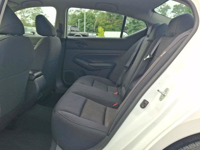 Used 2024 Nissan Altima 2.5 S FWD image 26