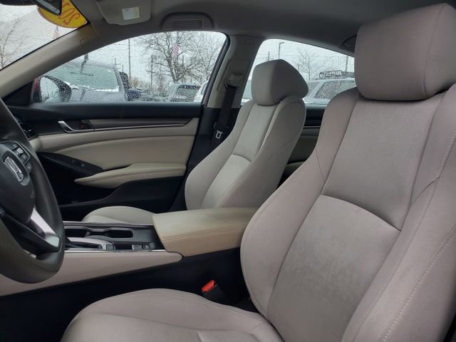 Used 2019 Honda Accord LX image 5
