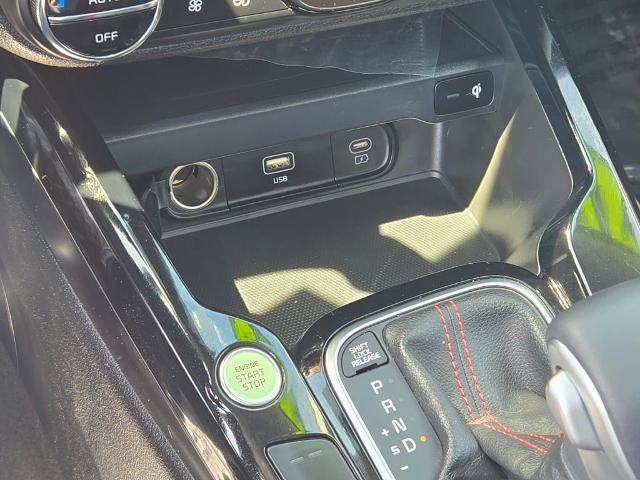 Used 2025 Kia Soul GT-Line w/ GT-Line Technology Package FWD image 26