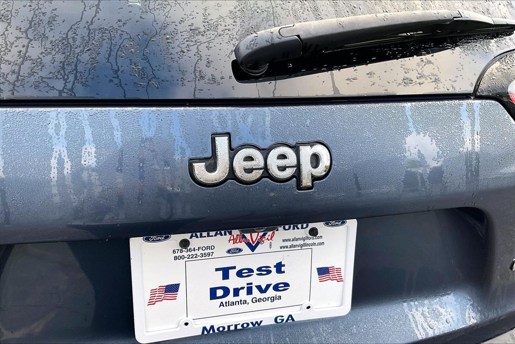 Used 2020 Jeep Cherokee Latitude Plus FWD image 25