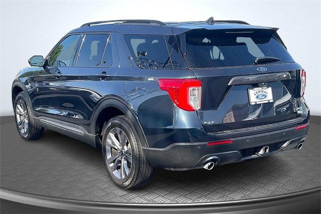 Certified 2022 Ford Explorer XLT w/ Equipment Group 202A image 2