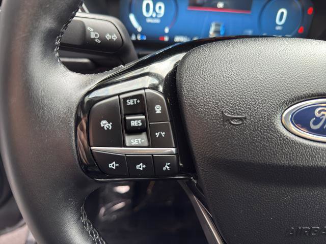 Certified 2025 Ford Escape Platinum AWD/4WD image 20