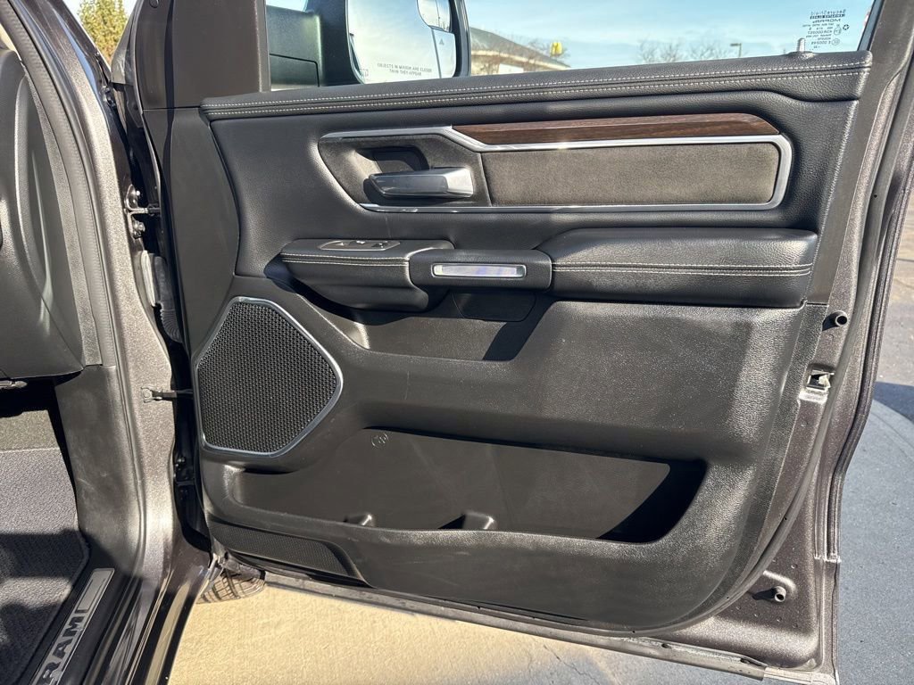 Used 2022 RAM 1500 Laramie image 52