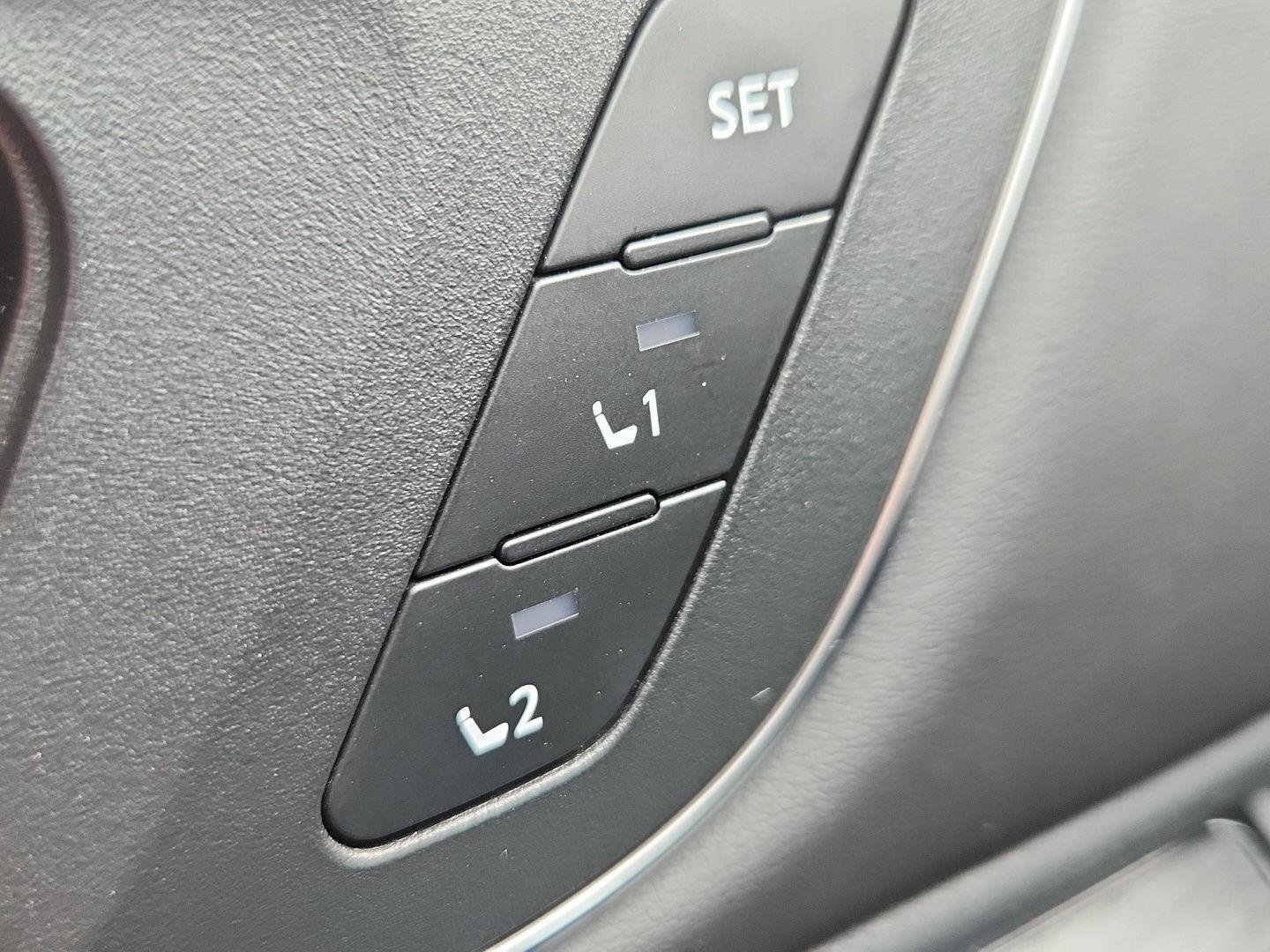 Used 2021 Nissan Rogue Platinum AWD/4WD image 17