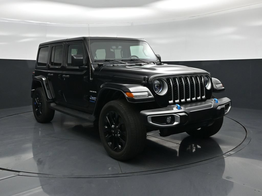 Used 2023 Jeep Wrangler Unlimited Sahara AWD/4WD image 53