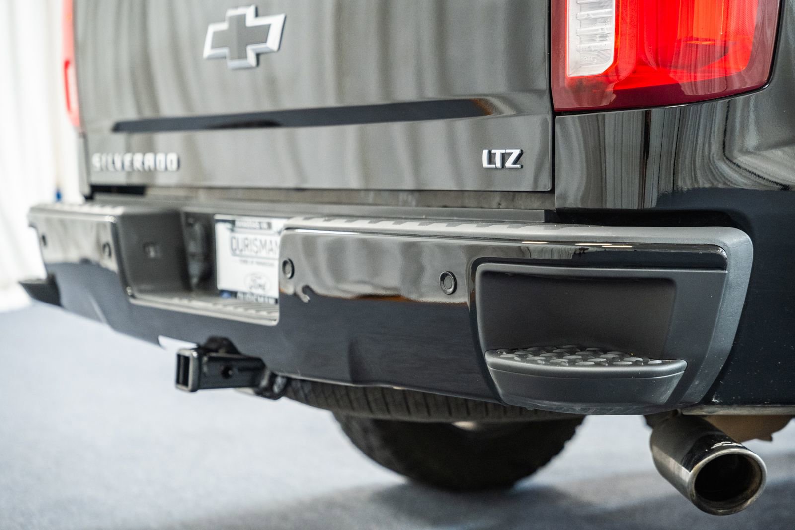 Used 2017 Chevrolet Silverado 1500 LTZ Z71 w/ LTZ Plus Package image 10