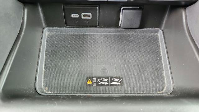 Used 2024 Chevrolet Tahoe LT RWD image 14