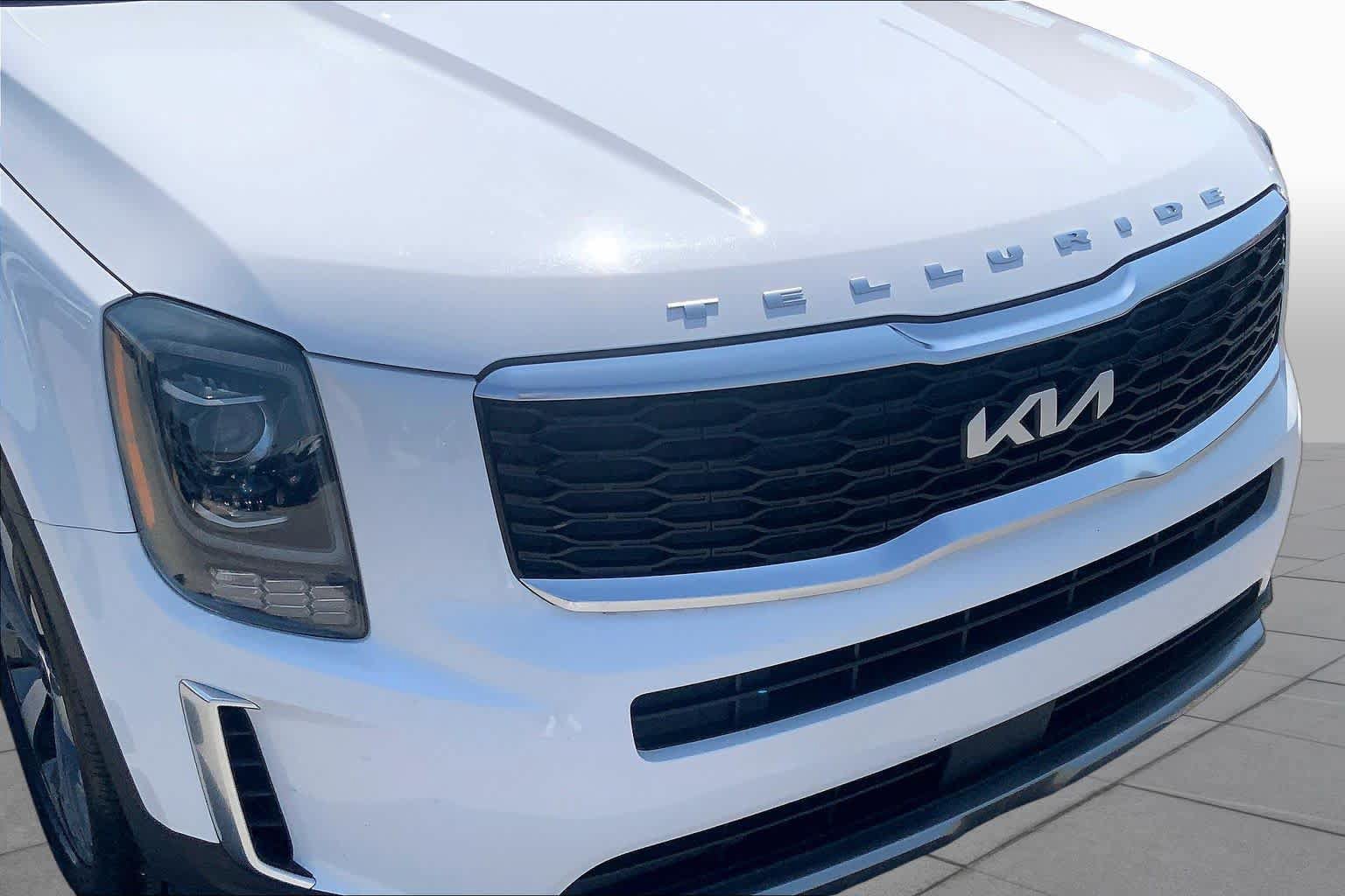 Used 2022 Kia Telluride S FWD image 29