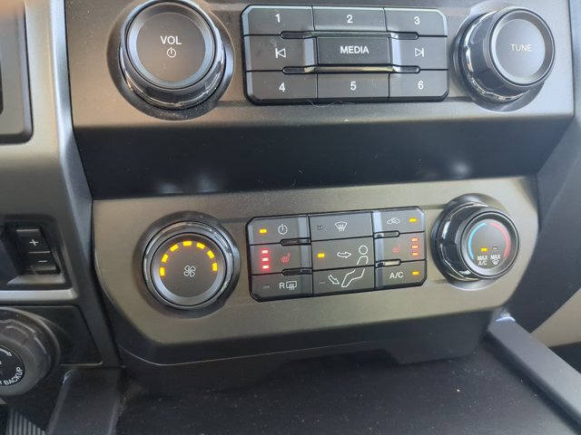 Certified 2022 Ford F250 XLT w/ XLT Premium Package AWD/4WD image 26