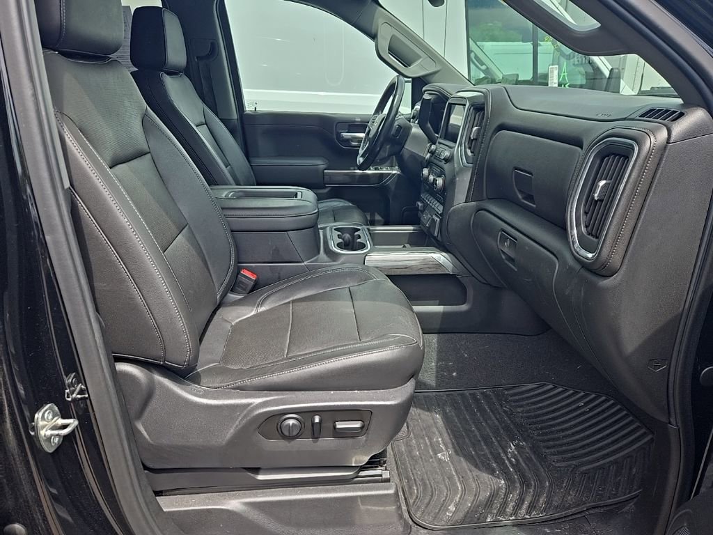 Used 2019 Chevrolet Silverado 1500 LTZ w/ LTZ Convenience Package AWD/4WD image 15