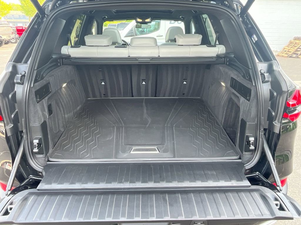Used 2025 BMW X5 xDrive40i w/ Climate Comfort Package image 24