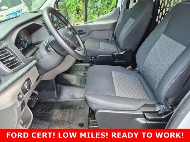 Certified 2025 Ford Transit 250 Low Roof w/ Exterior Upgrade Package RWD image 11