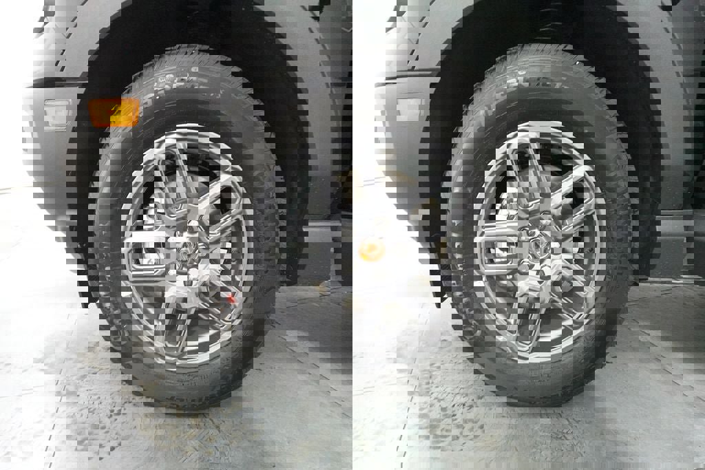 Certified 2025 Ford Bronco Sport Big Bend w/ Convenience Package AWD/4WD image 36