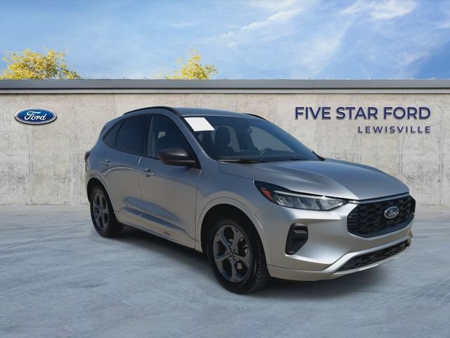 Certified 2024 Ford Escape ST-Line FWD image 2