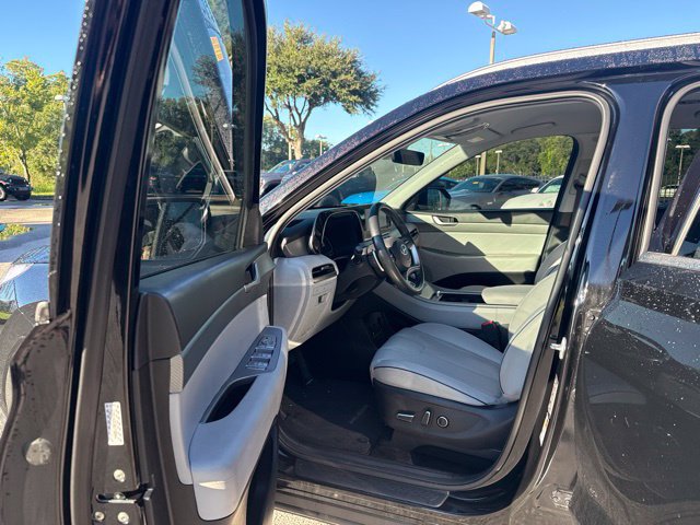 Used 2024 Hyundai Palisade SEL FWD image 13