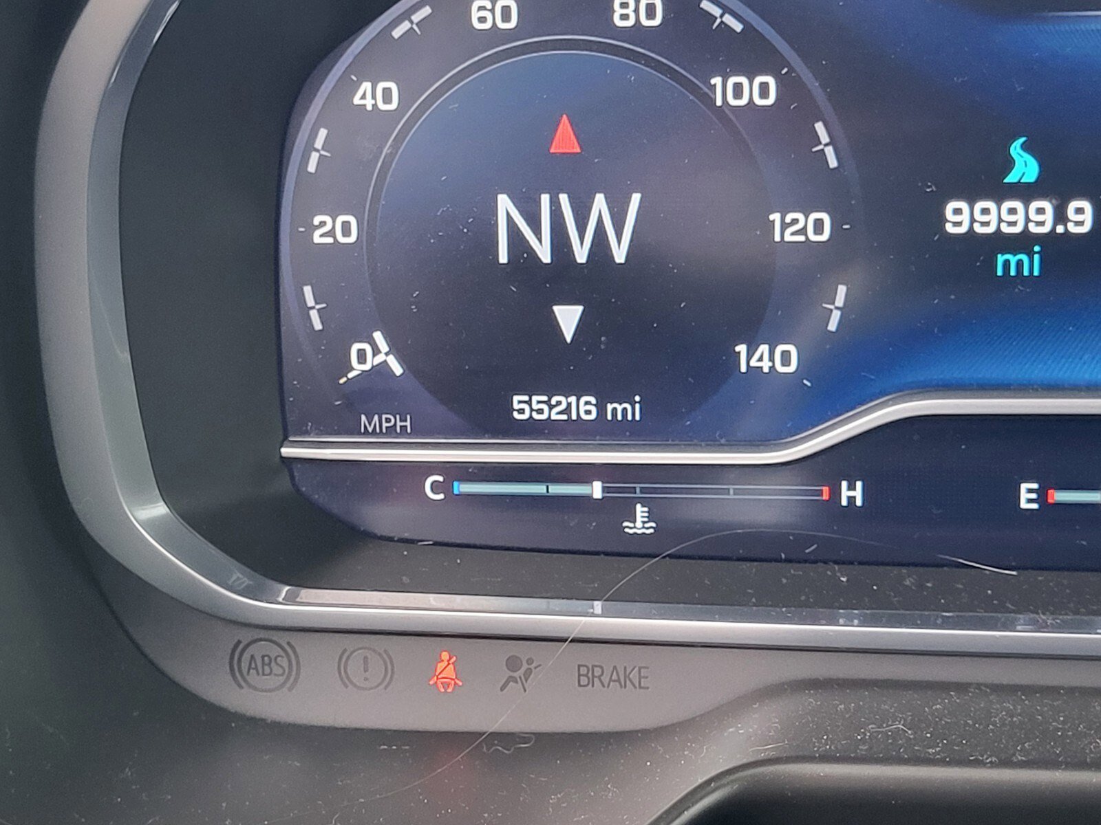 Used 2023 Chevrolet Suburban Z71 w/ Z71 Off-Road Package image 32