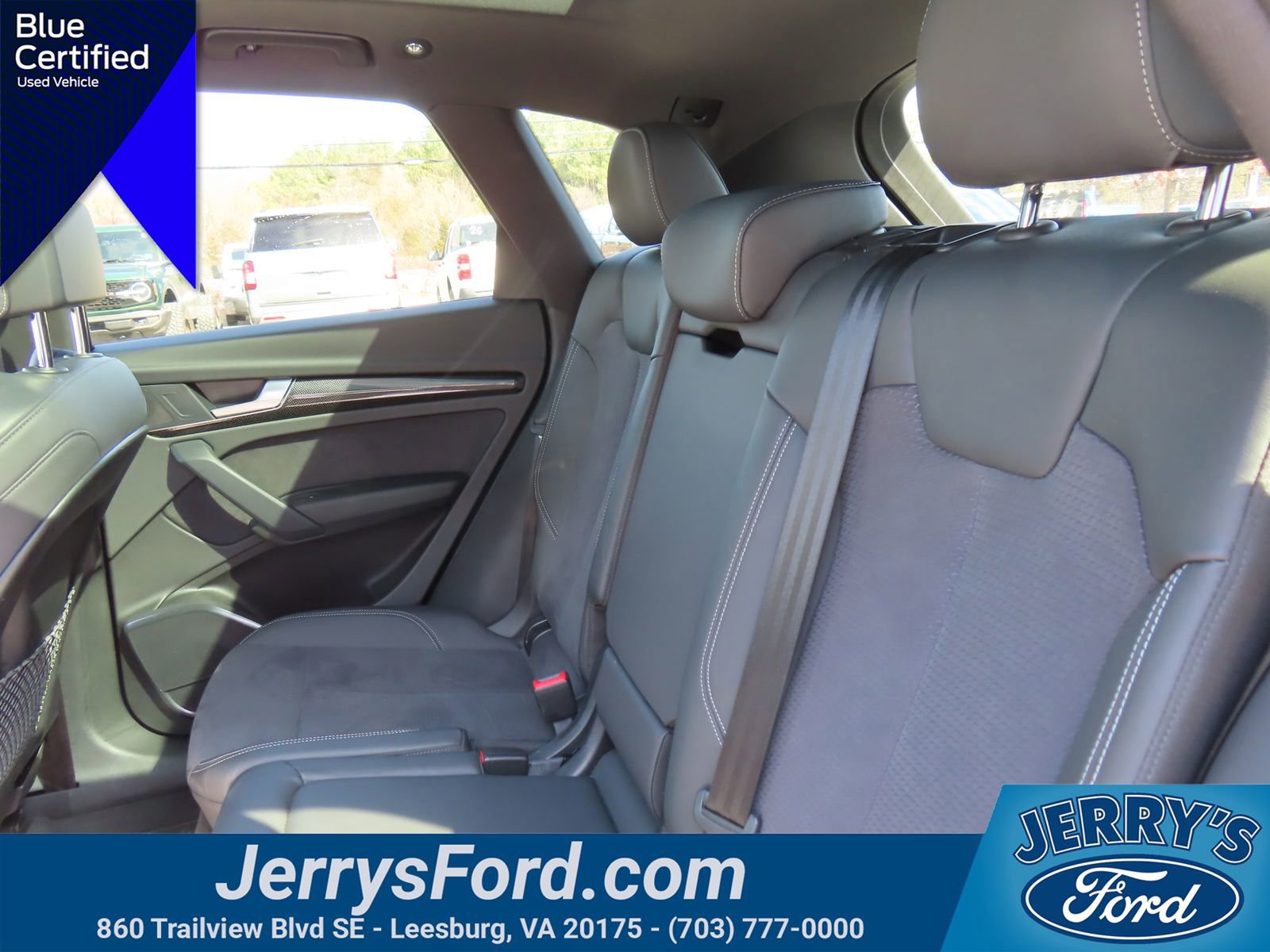 Used 2023 Audi SQ5 Premium w/ Convenience Package image 35