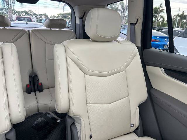 Used 2024 Cadillac XT6 Premium Luxury w/ Technology Package FWD image 15