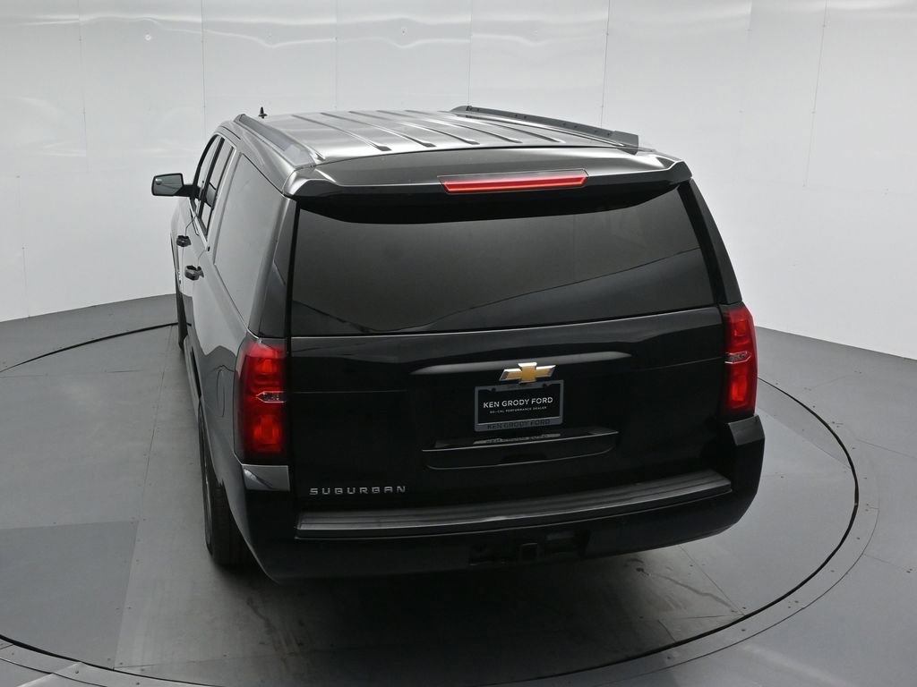 Used 2018 Chevrolet Suburban LT w/ Max Trailering Package RWD image 39