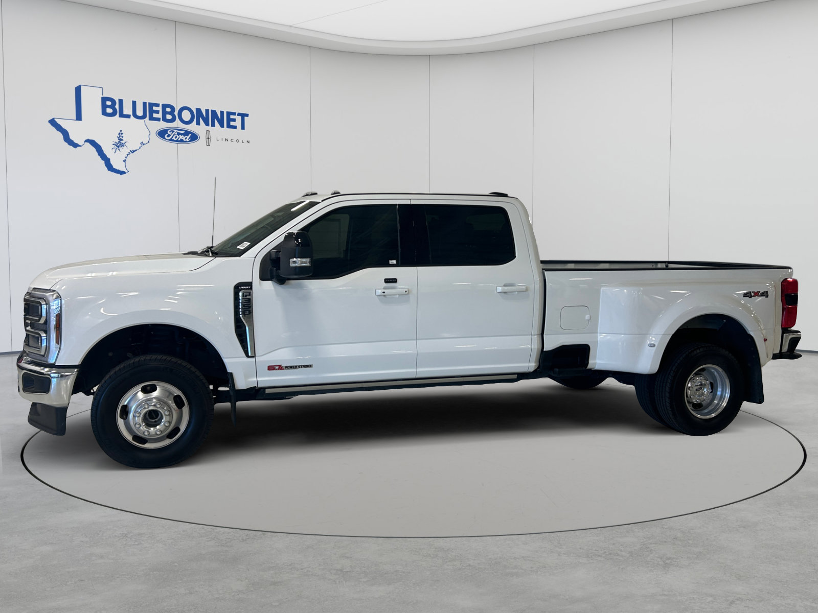 Certified 2025 Ford F350 Lariat w/ Camper Package AWD/4WD image 8