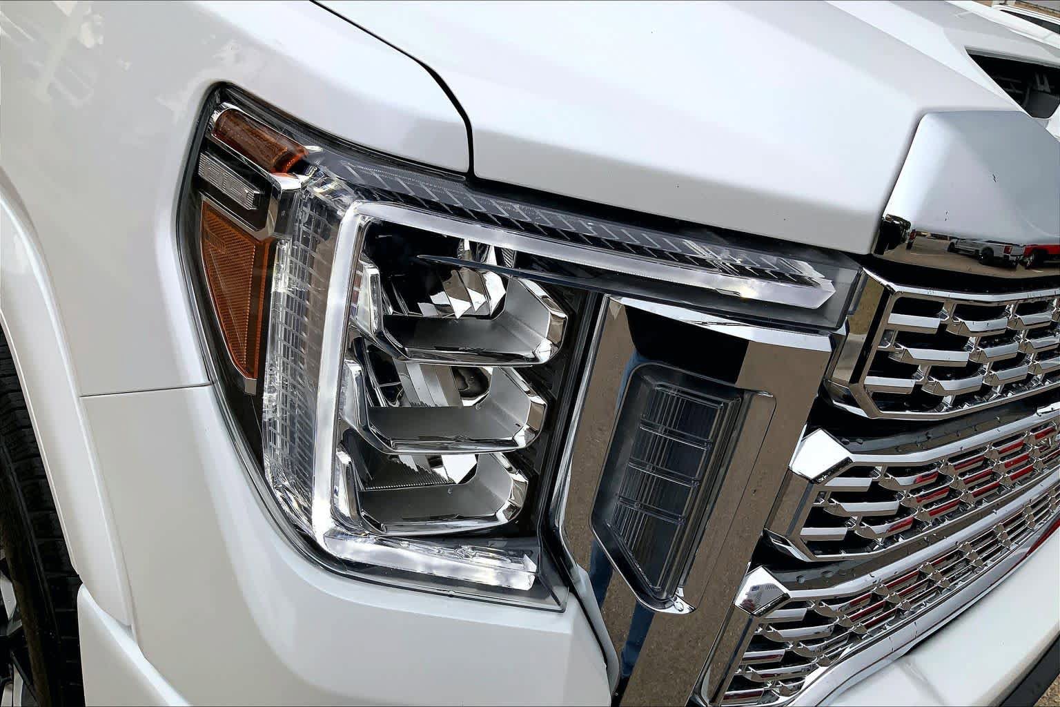 Used 2023 GMC Sierra 2500 Denali w/ Denali Ultimate Package AWD/4WD image 28