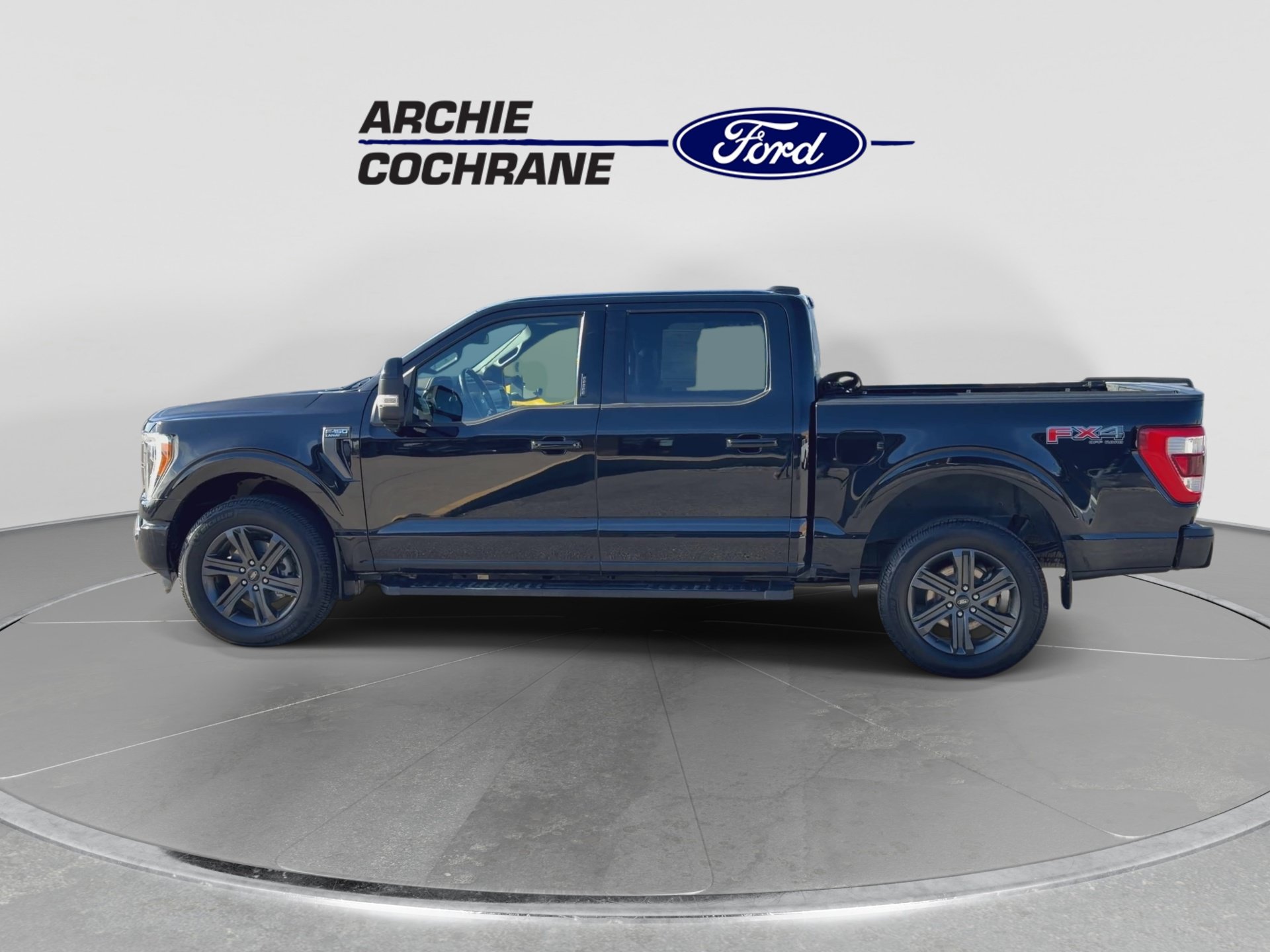 Certified 2023 Ford F150 Lariat w/ Max Trailer Tow Package AWD/4WD image 5