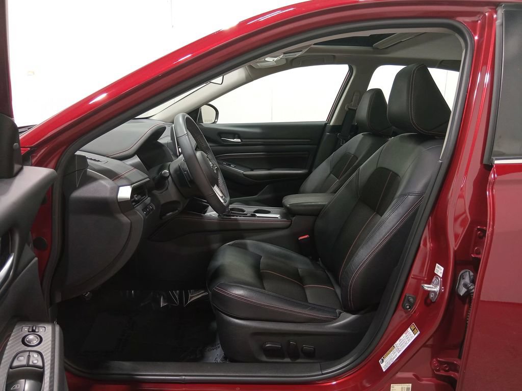 Used 2022 Nissan Altima 2.0 SR FWD image 17