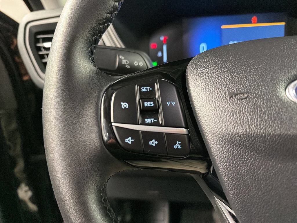 Certified 2023 Ford Escape Active AWD/4WD image 16