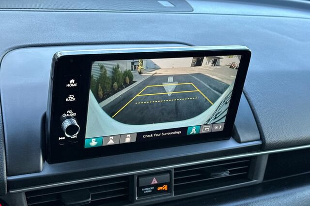Used 2025 Honda Pilot EX-L image 19