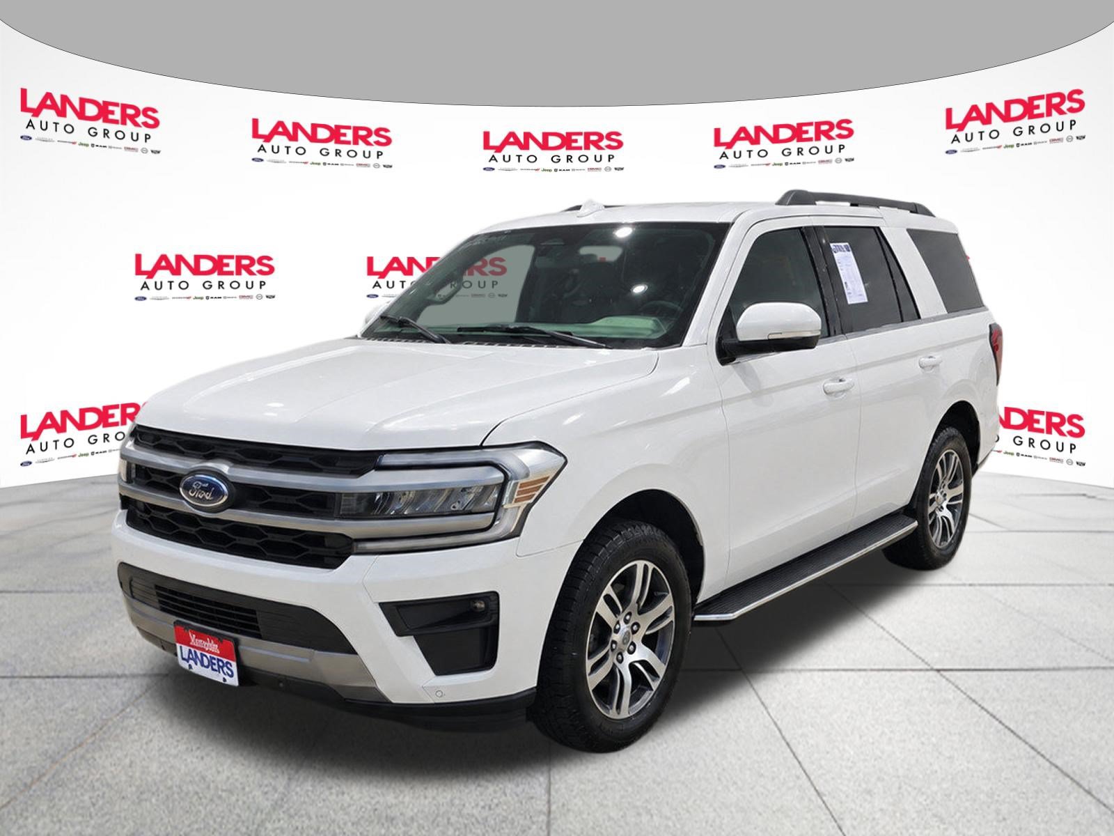 Certified 2022 Ford Expedition XLT RWD image 1