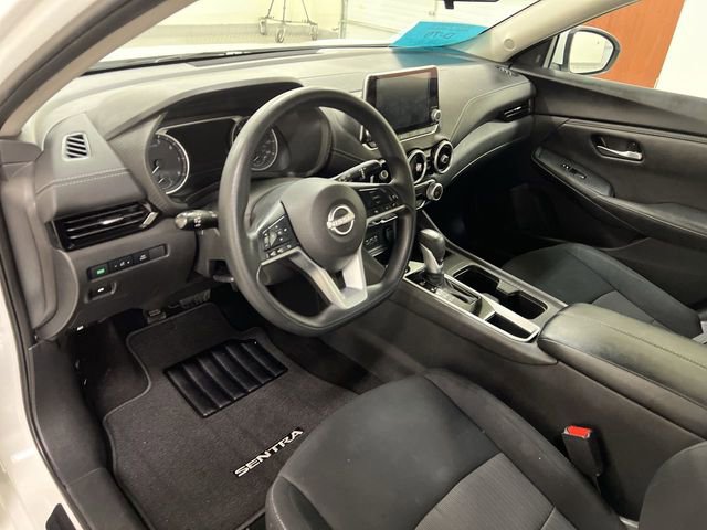 Used 2024 Nissan Sentra SV FWD image 12