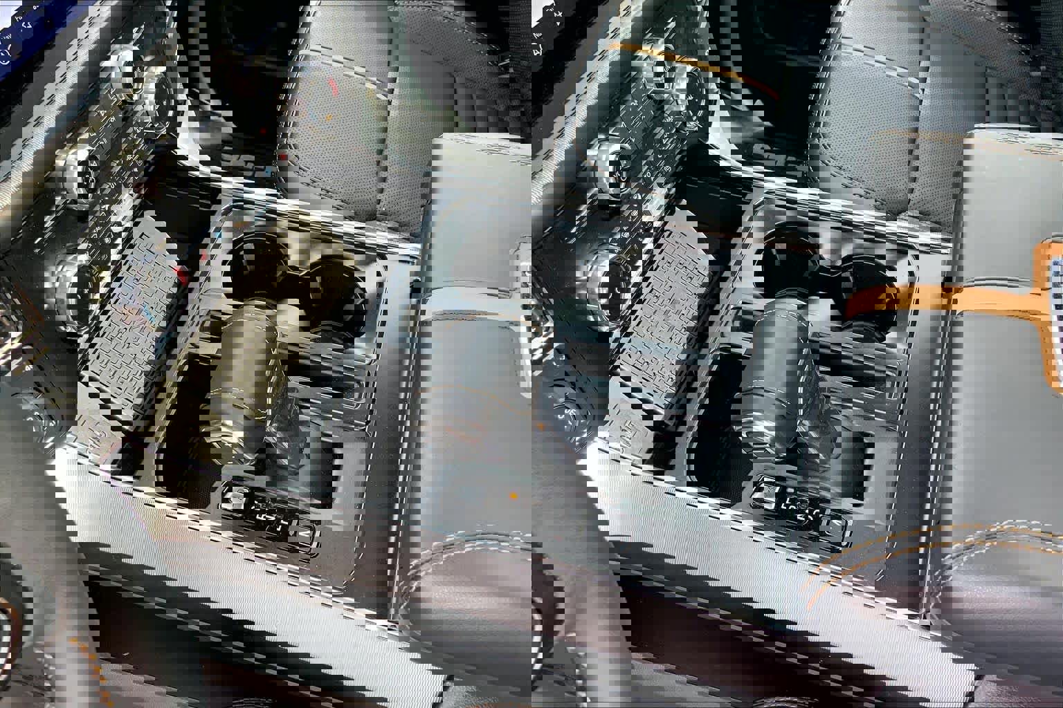 Certified 2023 Ford F150 Platinum w/ Equipment Group 701A High image 16