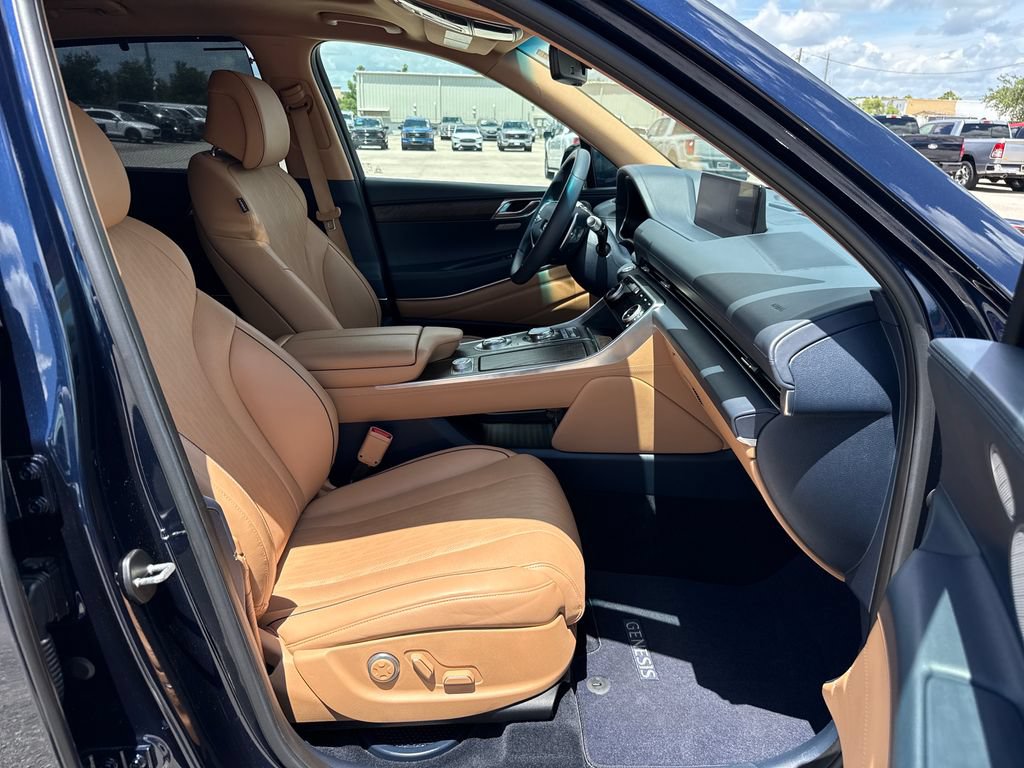 Used 2023 Genesis GV80 2.5T w/ Advanced Package AWD/4WD image 27