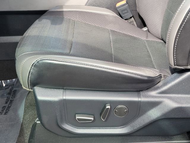 Certified 2020 Ford F150 Raptor w/ Equipment Group 801A Mid image 23