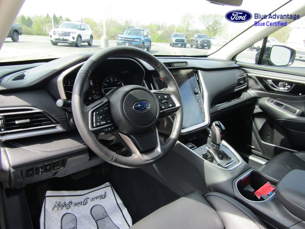 Used 2025 Subaru Outback Limited AWD/4WD image 15
