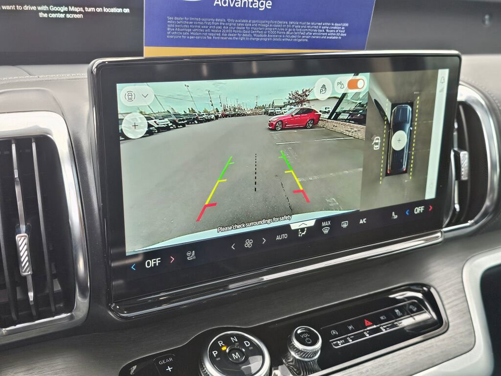 Certified 2025 Ford Expedition Max Platinum image 26