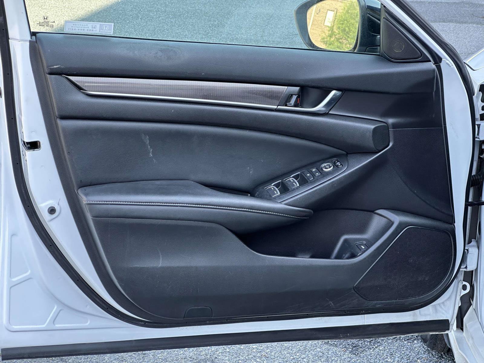 Used 2021 Honda Accord Sport image 14