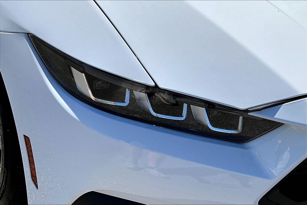 Certified 2024 Ford Mustang Coupe RWD image 32