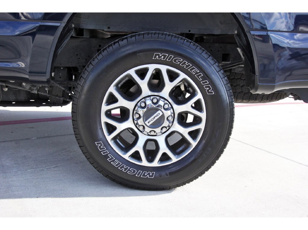 Certified 2022 Ford F250 Lariat w/ Lariat Ultimate Package AWD/4WD image 37